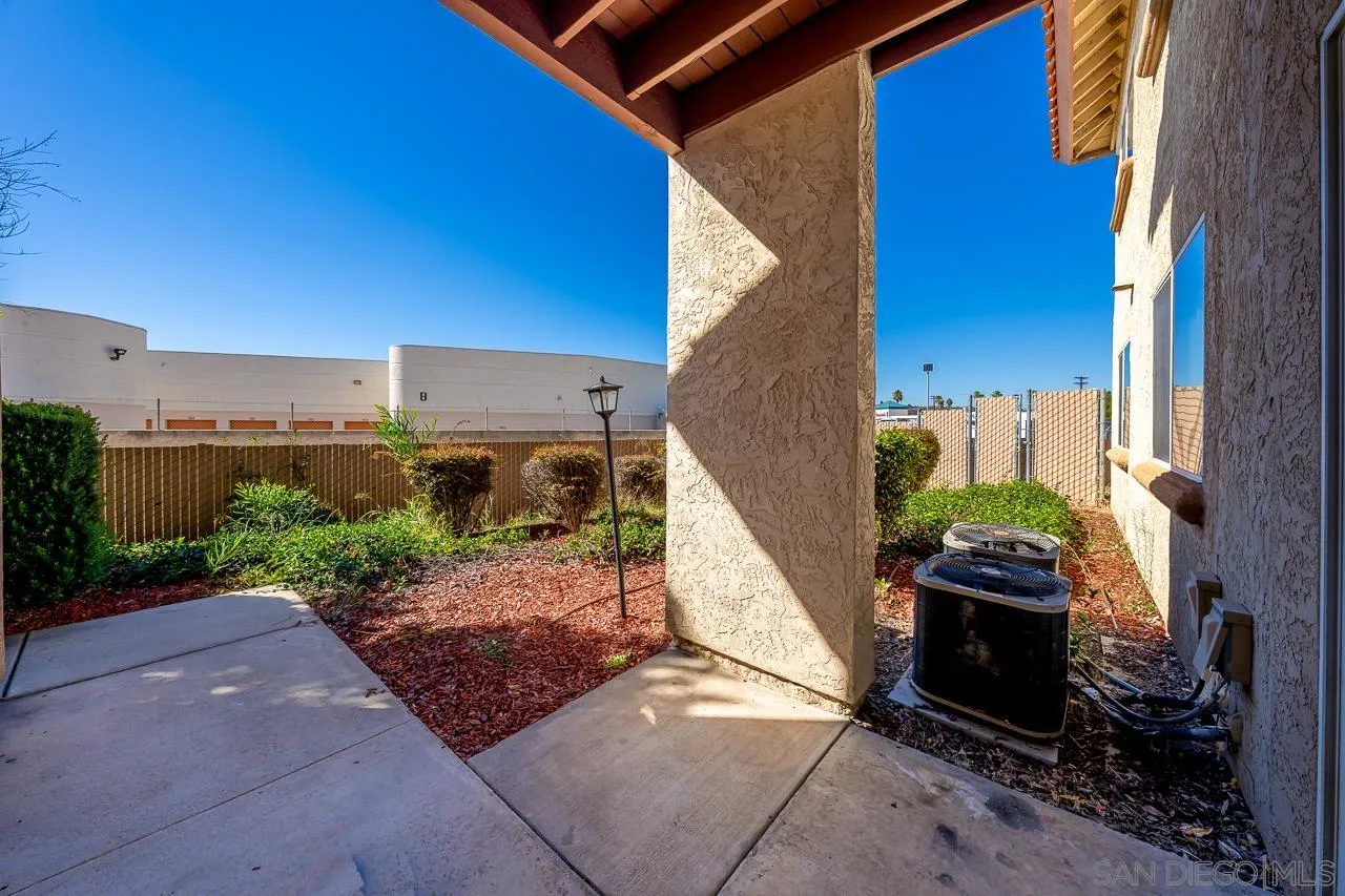 174 Chambers Street, Unit 1 El Cajon, CA 92020 - Photo 26 of 37 a view of a potted plants on a sidewalk