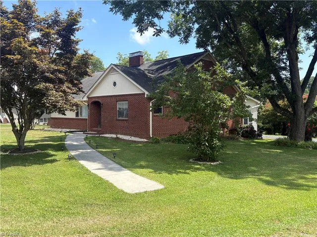 $333,900 | 315 West Main Street, Boonville, NC 27011