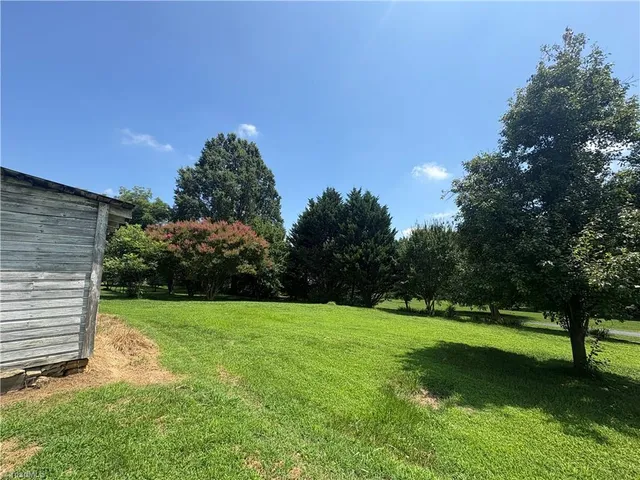 $333,900 | 315 West Main Street, Boonville, NC 27011