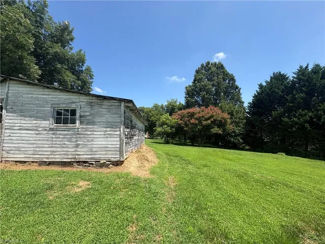 $333,900 | 315 West Main Street, Boonville, NC 27011