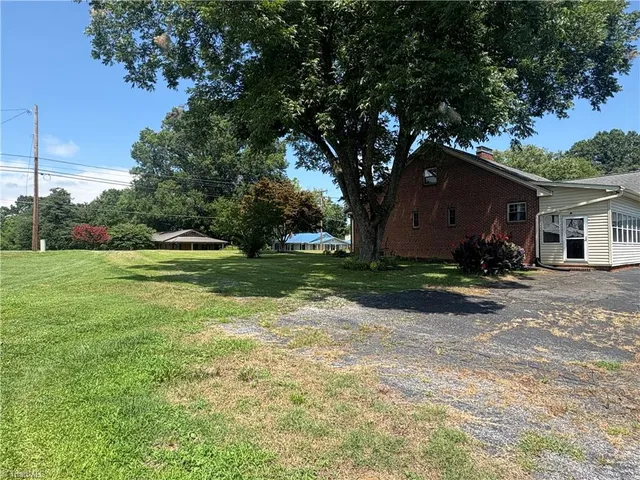 $333,900 | 315 West Main Street, Boonville, NC 27011