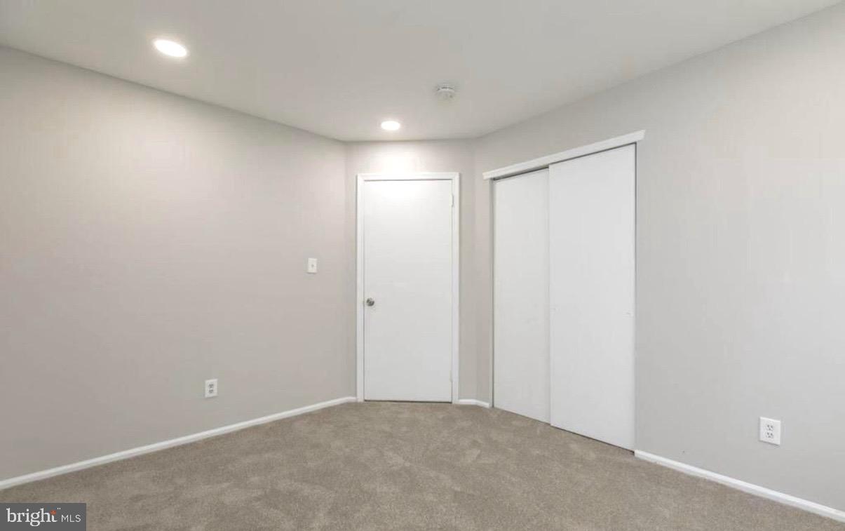 405 Quail Road Marlton, NJ 08053 - Photo 6 of 20 a view of an empty room