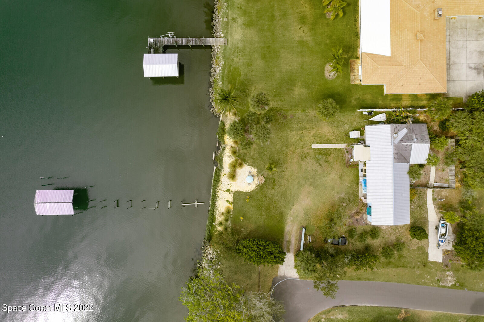 401 North Riverside Drive Indialantic, FL 32903 - Photo 5 of 9 Photo 3