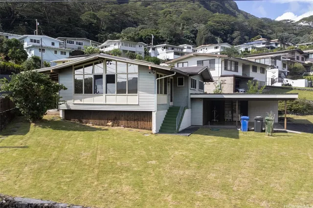 $1,525,000 | 3704 Kumukoa Place, Honolulu, HI 96822
