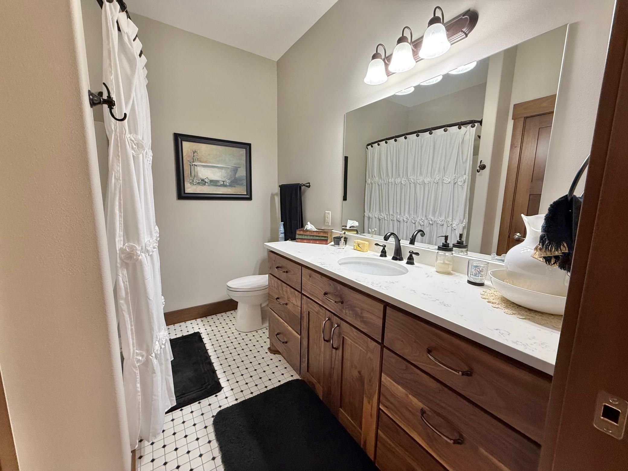 910 Lake Forest Circle Detroit Lakes, MN 56501 - Photo 11 of 55