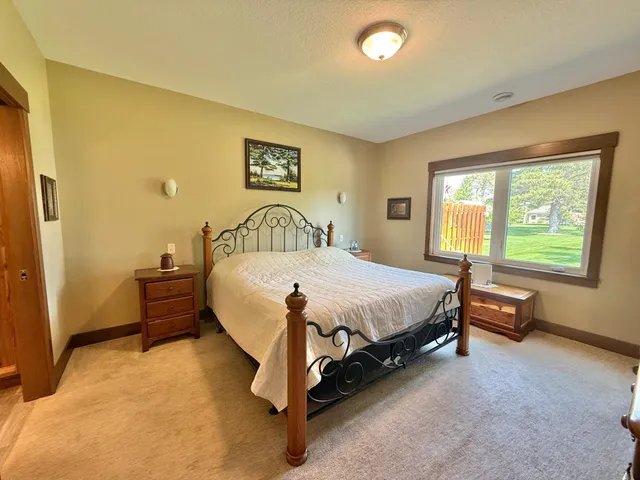 $484,000 | 910 Lake Forest Circle, Detroit Lakes, MN 56501