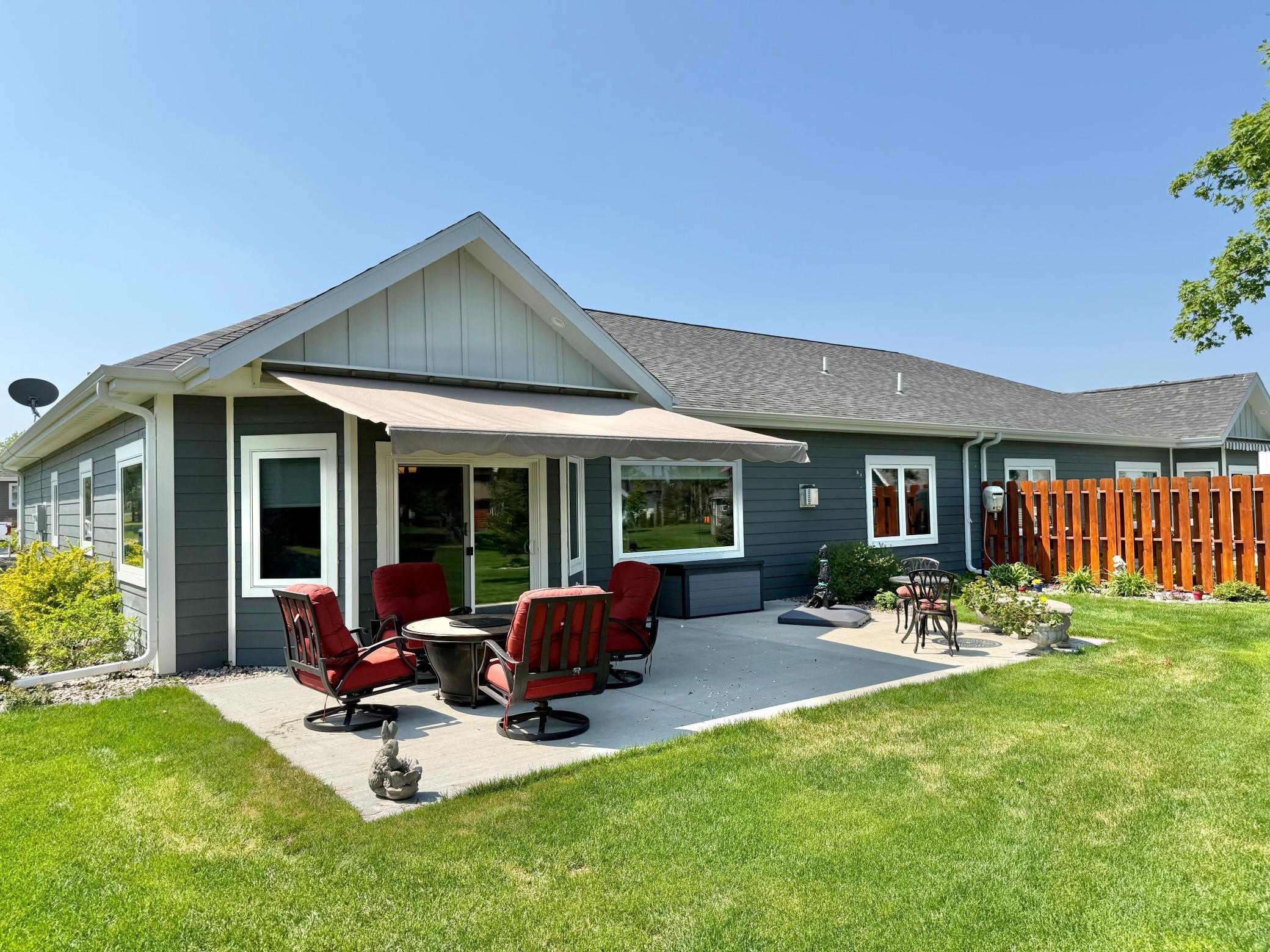 910 Lake Forest Circle Detroit Lakes, MN 56501 - Photo 2 of 55