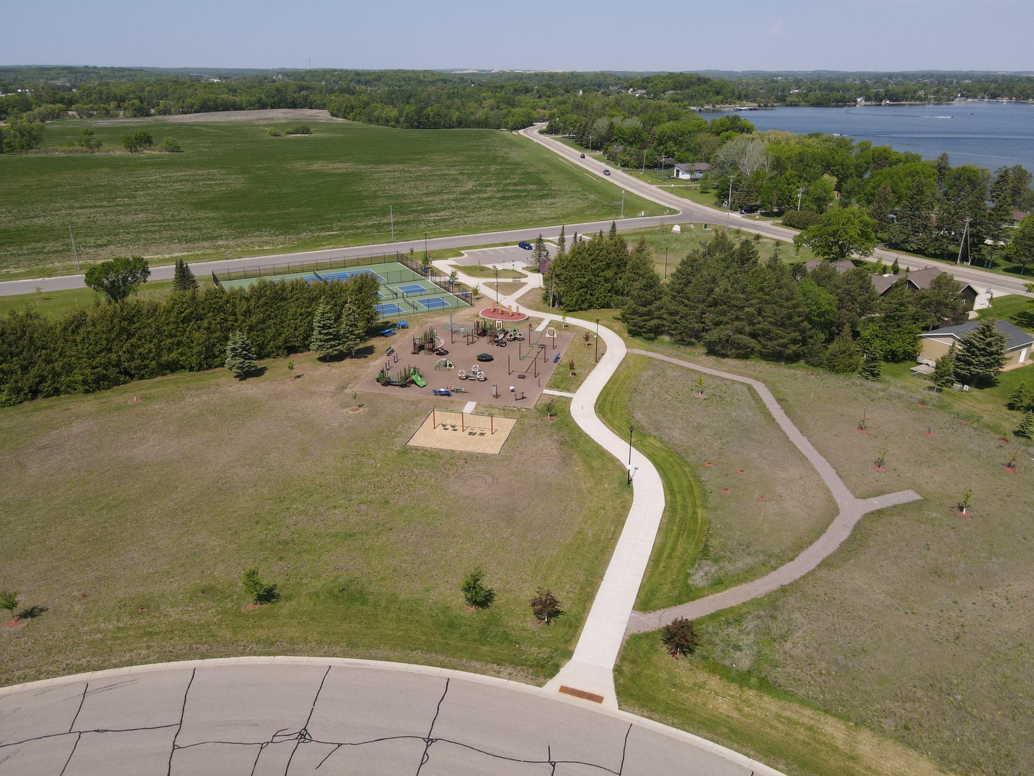 910 Lake Forest Circle Detroit Lakes, MN 56501 - Photo 54 of 55