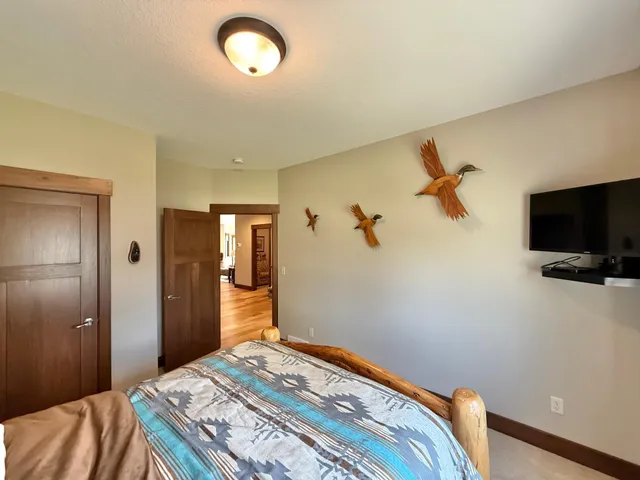 $484,000 | 910 Lake Forest Circle, Detroit Lakes, MN 56501