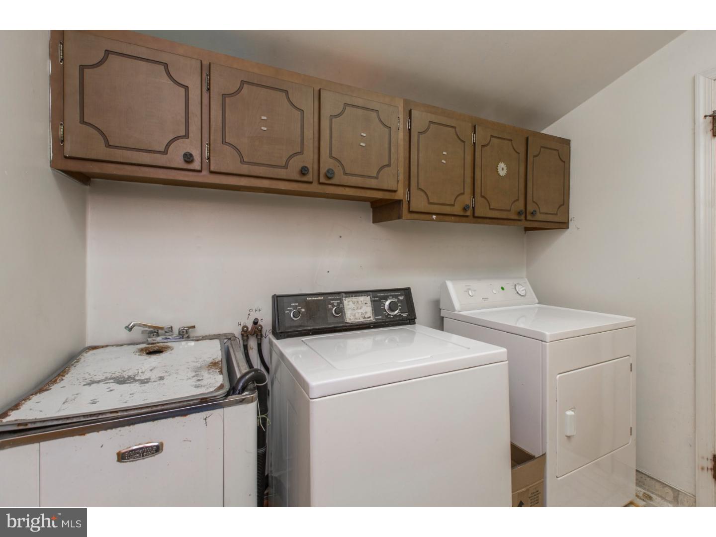 7405 Barclay Road Cheltenham, PA 19012 - Photo 14 of 25 Laundry Room