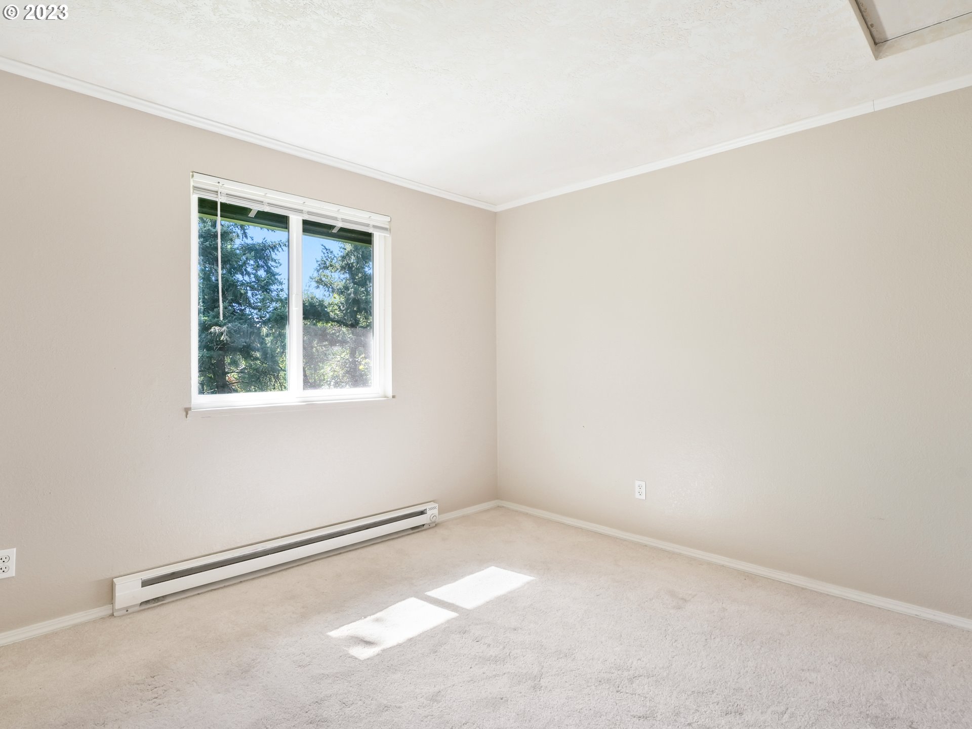 12616 Northwest Barnes Road, Unit 5 Portland, OR 97229 - Photo 14 of 25 Gallery Image 14