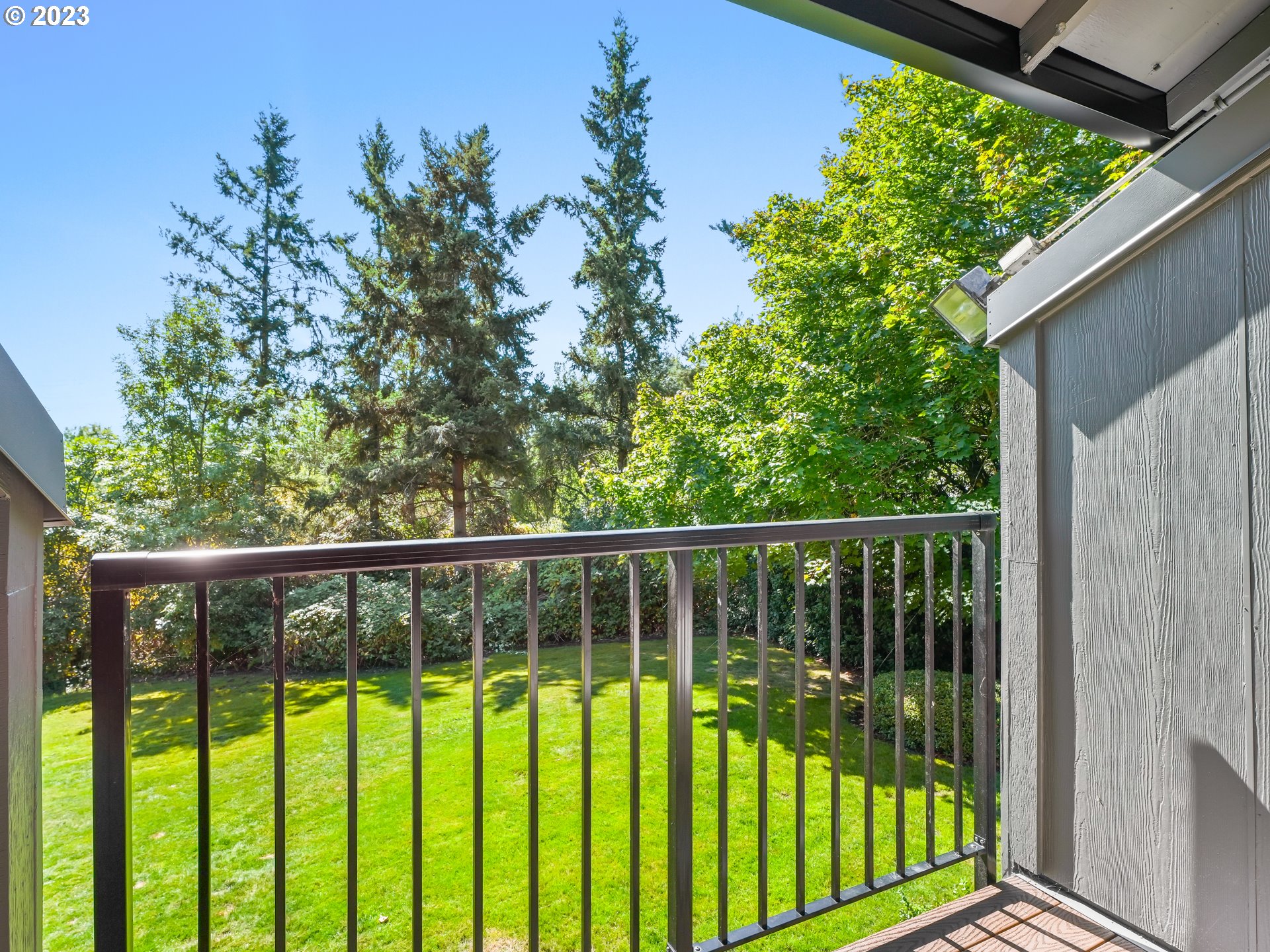 12616 Northwest Barnes Road, Unit 5 Portland, OR 97229 - Photo 17 of 25 Gallery Image 17