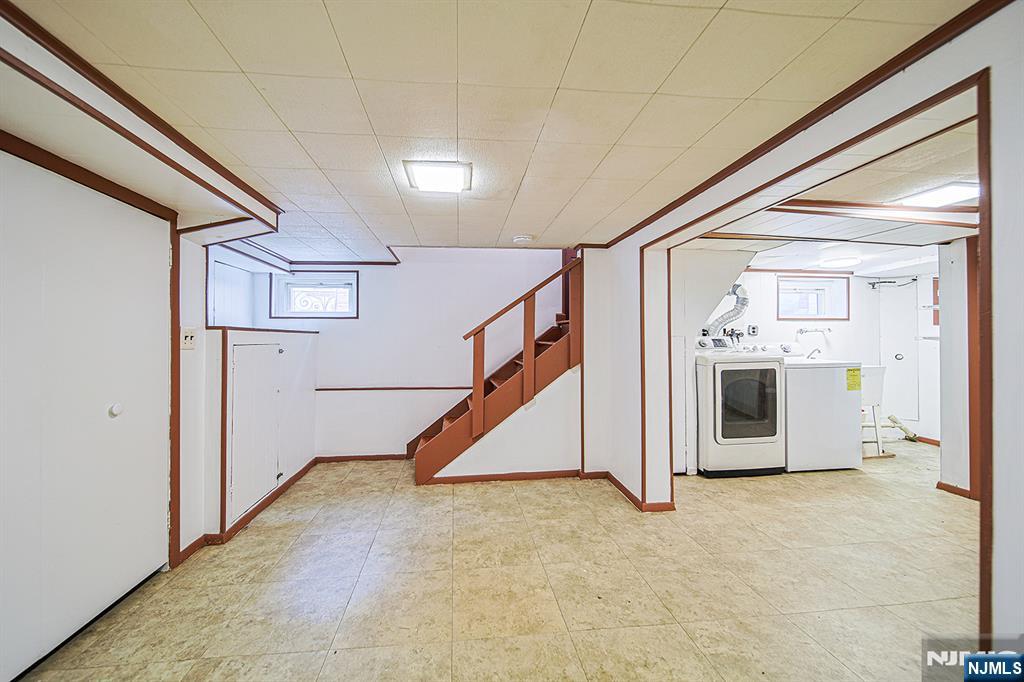 709 Kingsland Avenue Ridgefield, NJ 07657 - Photo 31 of 36 Gallery Image 31