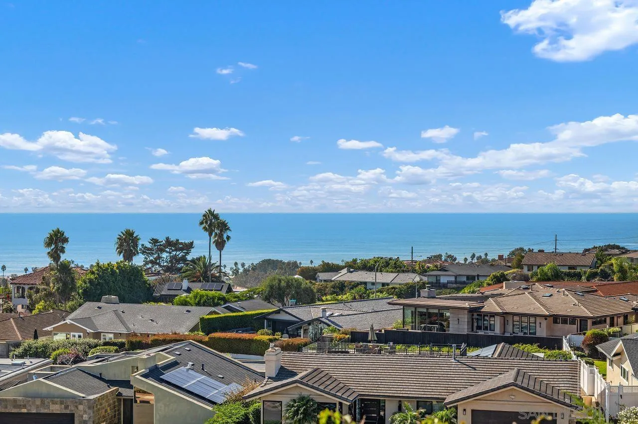 5504 Rutgers Road La Jolla, CA 92037 - Photo 31 of 53 a view of a city