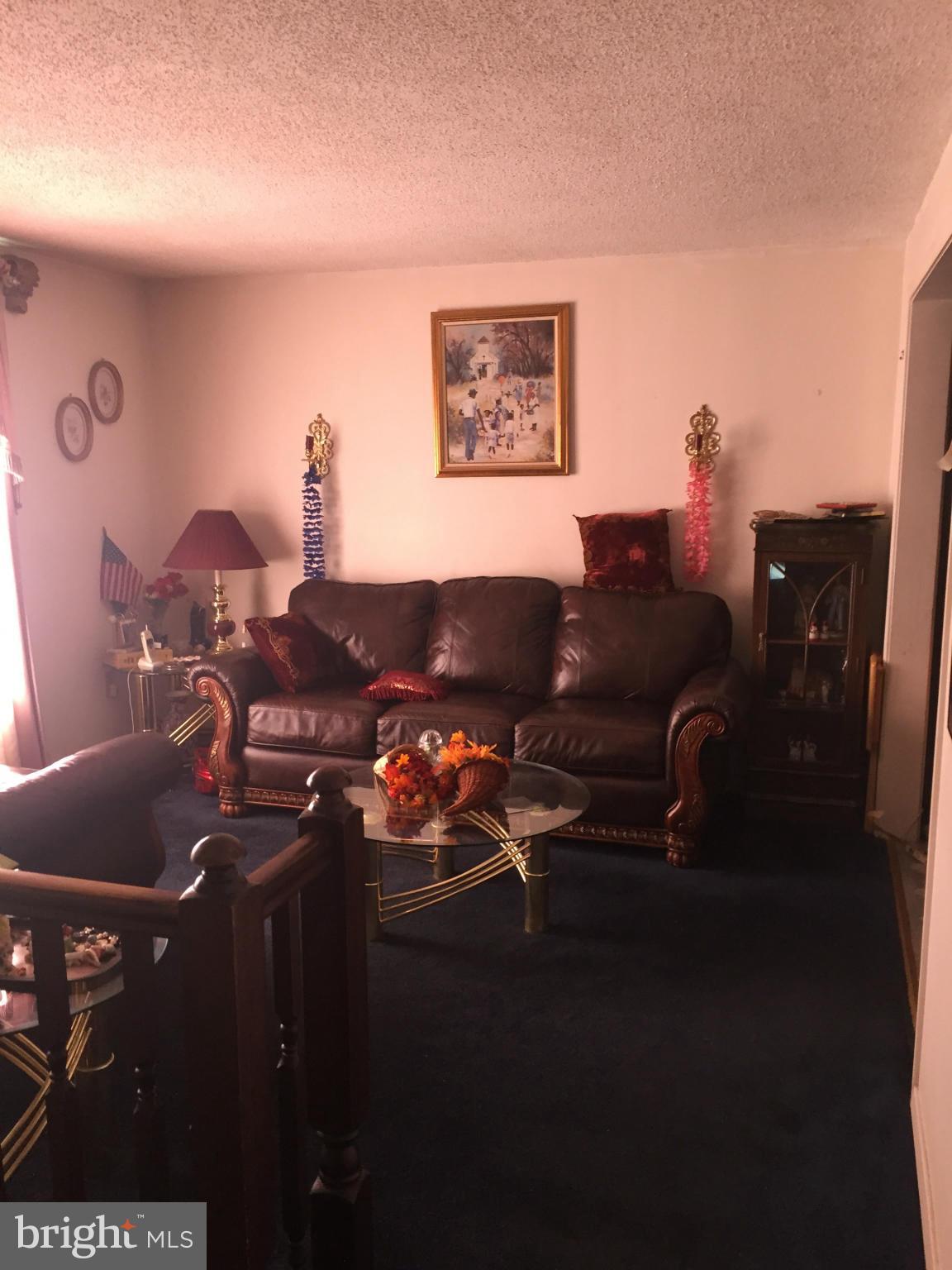 6618 Quander Road Alexandria, VA 22307 - Photo 6 of 23 Living Room