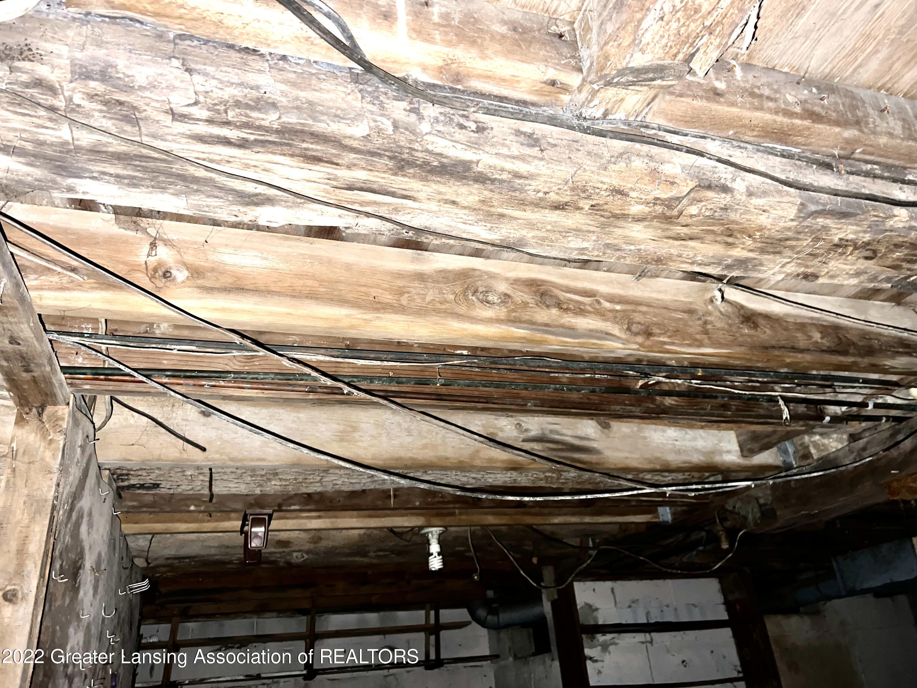 2025 Yallup Road St. Johns, MI 48879 - Photo 22 of 43 IMG-1986