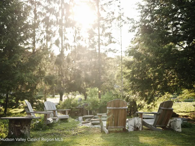 a view of a lake with houses