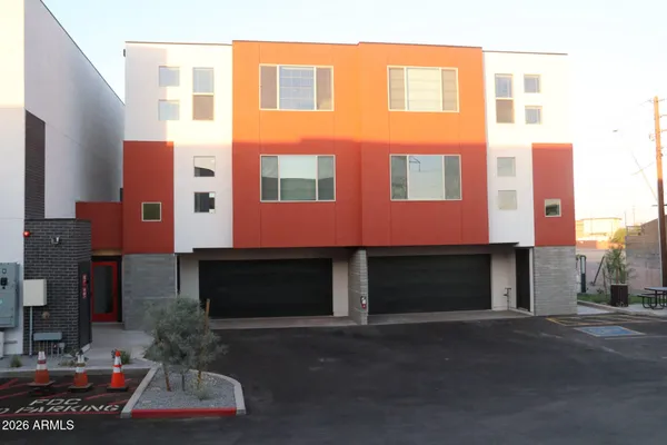 $2,999 | 630 North Power Road, Unit 102, Mesa, AZ 85205