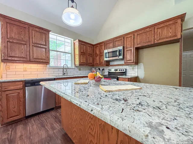 $2,750 | 134 Maderas, Seguin, TX 78155