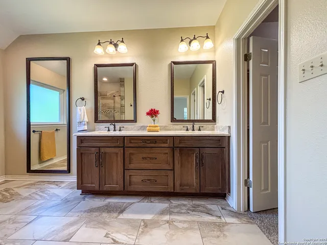 $2,750 | 134 Maderas, Seguin, TX 78155