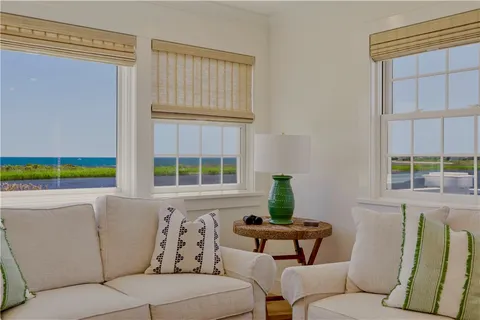 $2,998,000 | 3 Richmond Pond Drive, Westport, MA 02790