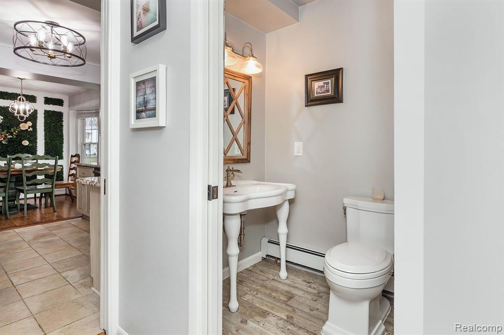 30323 Wicklow Road Farmington Hills, MI 48334 - Photo 12 of 33