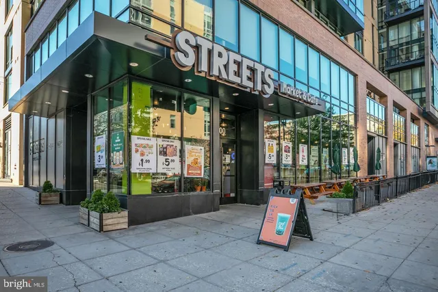 $2,100 | 1450 Harvard Street Northwest, Unit B, Washington, DC 20009