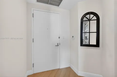$529,999 | 1900 North Bayshore Drive, Unit 4606, Miami, FL 33132