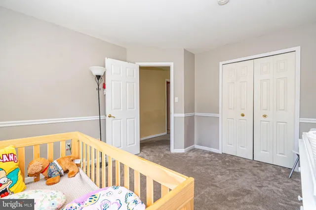 a view of a workspace with furniture