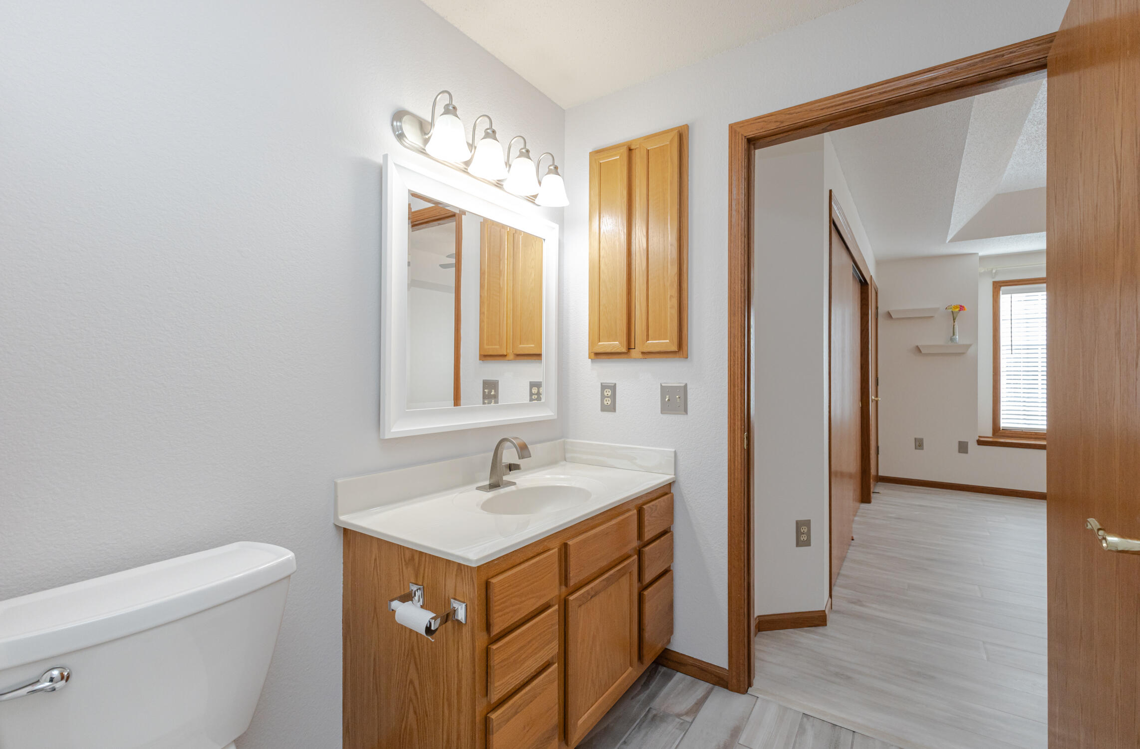 N43-w32953 Rasmus Road, Unit 3H Nashotah, WI 53058 - Photo 31 of 36 On Suite Bath