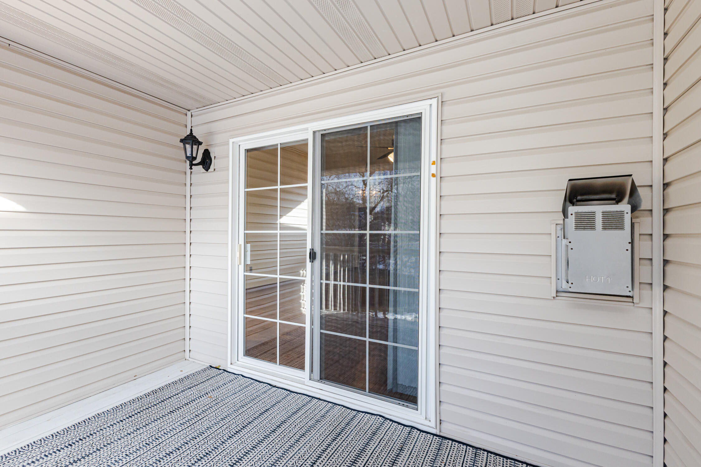 N43-w32953 Rasmus Road, Unit 3H Nashotah, WI 53058 - Photo 35 of 36 Deck