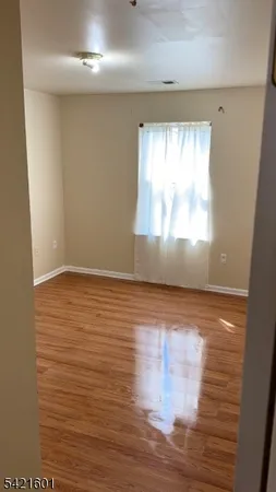 $2,700 | 41 3rd Street, Newark, NJ 07107