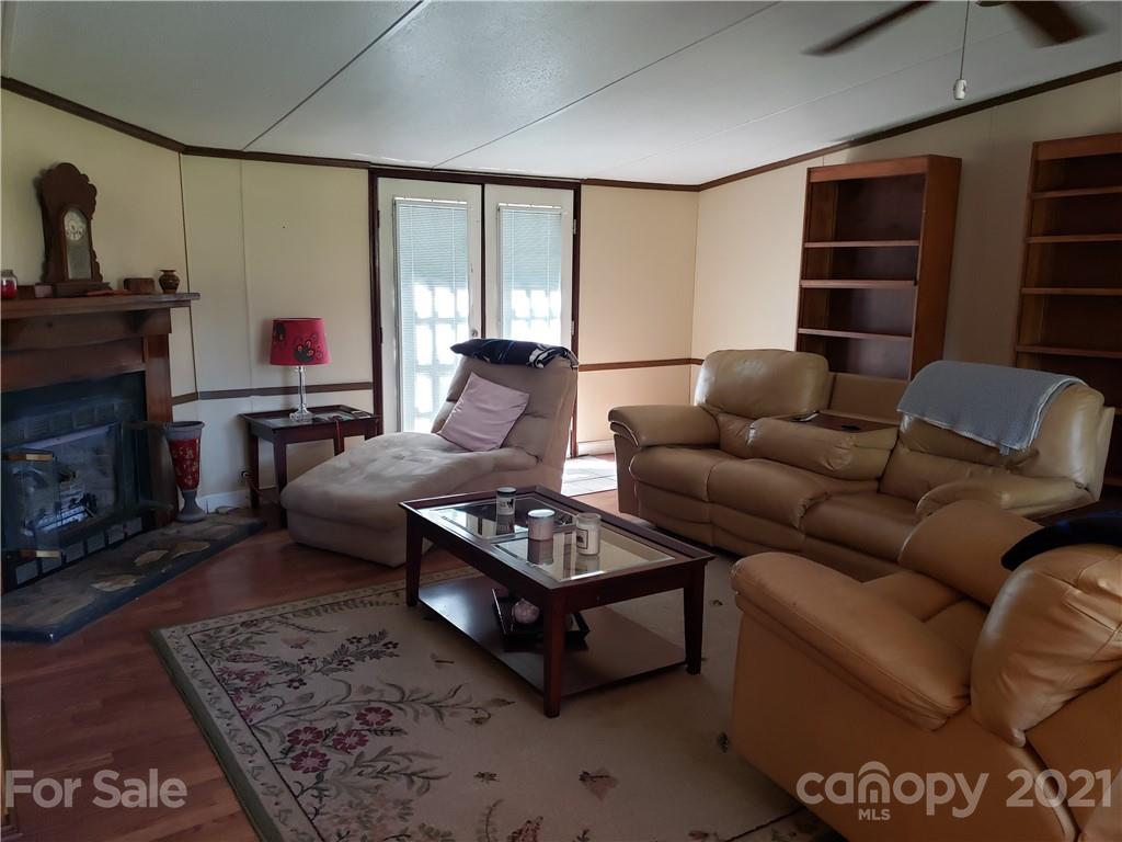 7706 Campground Road Denver, NC 28037 - Photo 20 of 44 Gallery Image 20