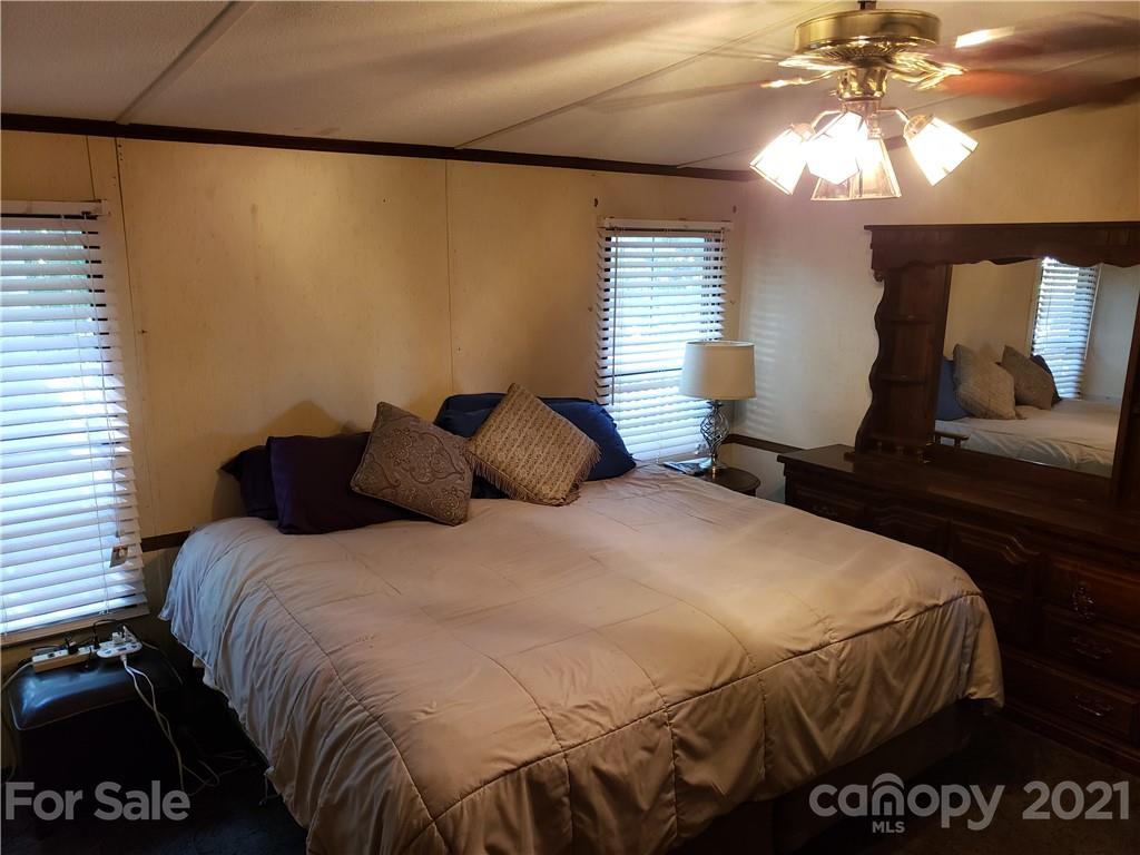 7706 Campground Road Denver, NC 28037 - Photo 25 of 44 Gallery Image 25