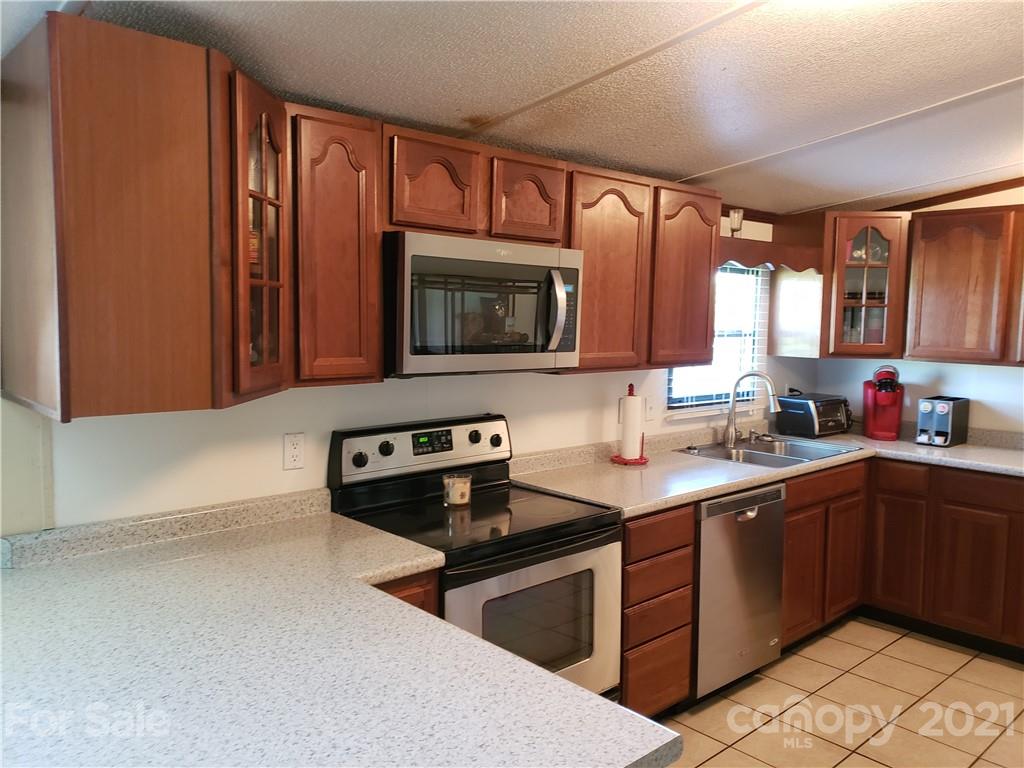 7706 Campground Road Denver, NC 28037 - Photo 6 of 44 Gallery Image 6