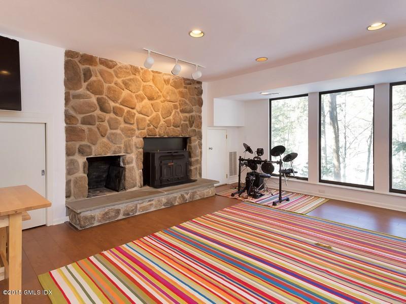 51 Mill Brook Road Stamford, CT 06902 - Photo 22 of 32 orig__MG_1120_2949880.jpg