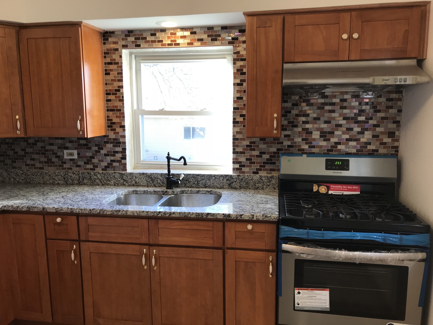 6534 North Troy Street Chicago, IL 60645 - Photo 13 of 22
