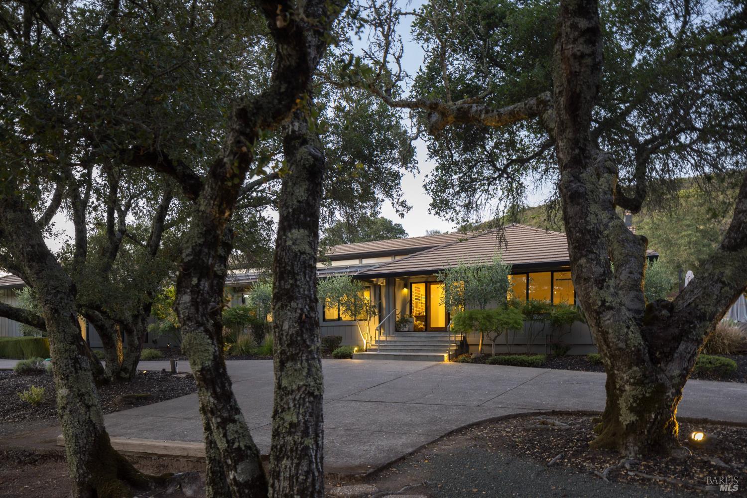 5850 Sharp Road Calistoga, CA 94515 - Photo 3 of 51