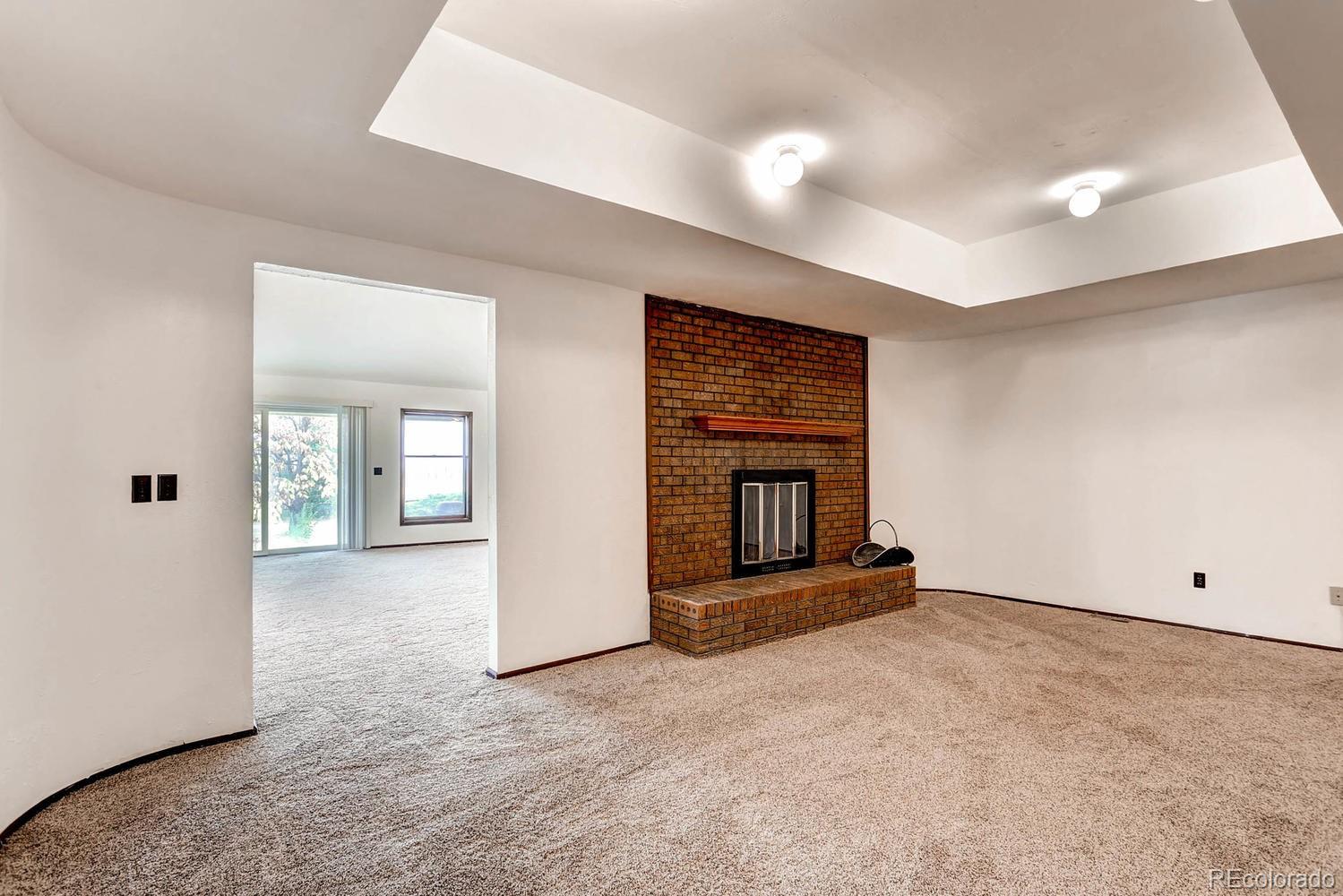 295 North Dutch Valley Road Bennett, CO 80102 - Photo 4 of 35 Gallery Image 4