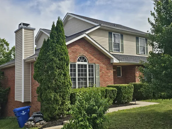 $415,000 | 1327 Bluebonnet Drive, Clarksville, TN 37042