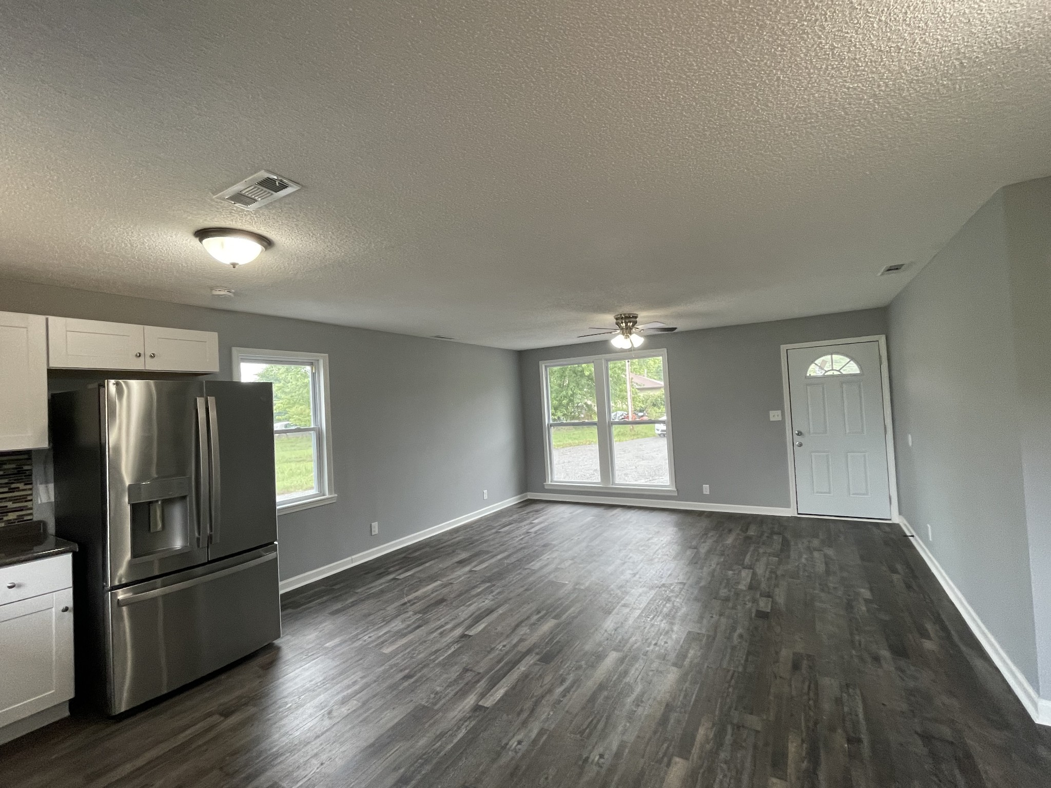 1912 Woodlawn Road Clarksville, TN 37042 - Photo 7 of 16
