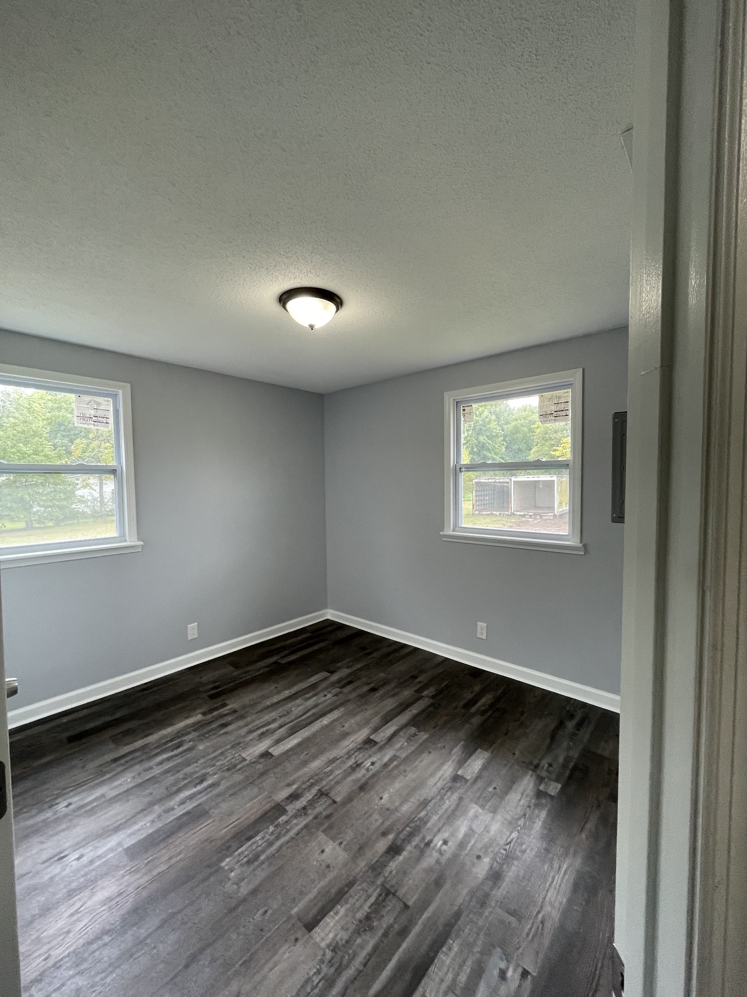1912 Woodlawn Road Clarksville, TN 37042 - Photo 10 of 16