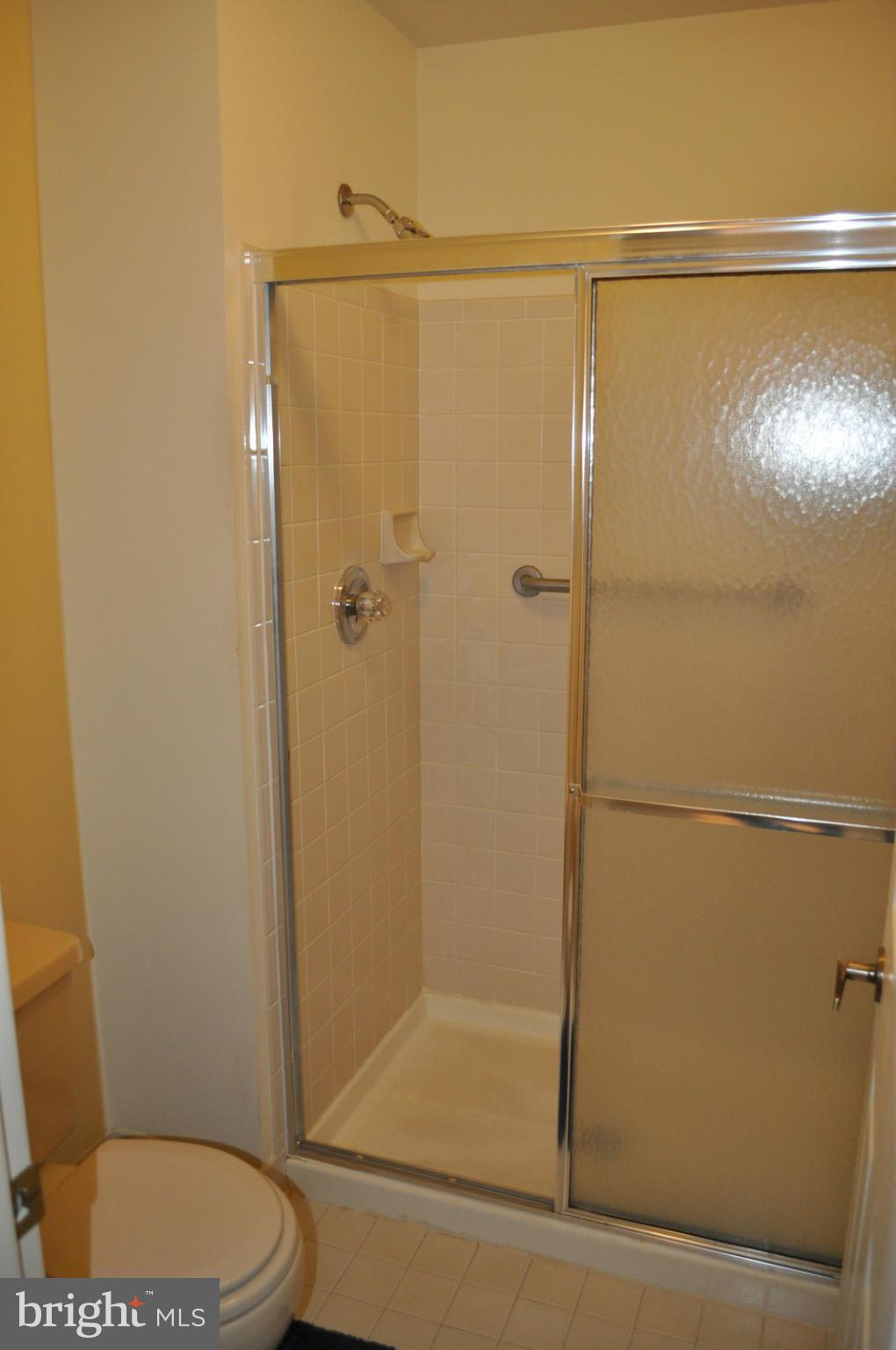 2516 Bollard Road Annapolis, MD 21401 - Photo 18 of 29 Bath (Master)