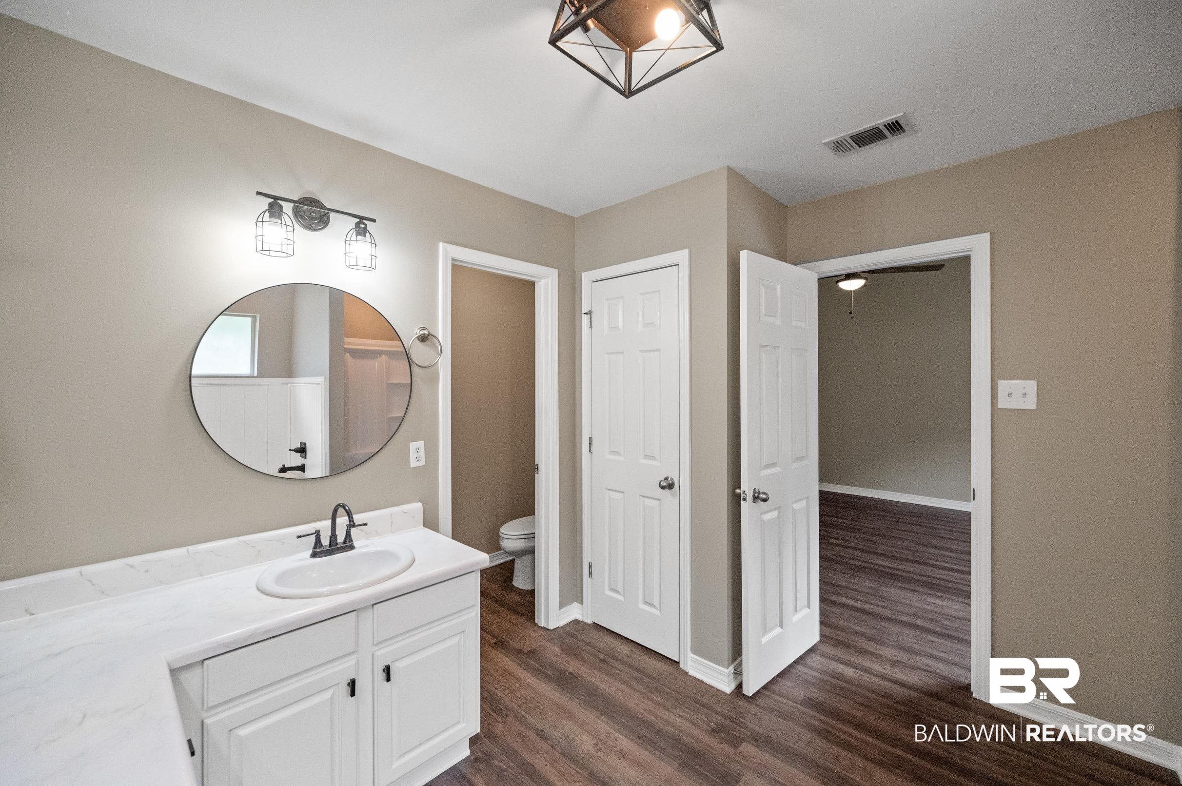 1309 Forest Cove Drive Mobile, AL 36618 - Photo 17 of 31