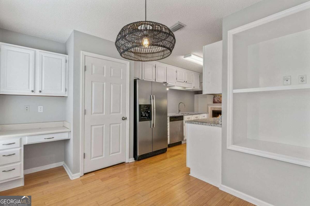 614 Cedar Street St. Simons, GA 31522 - Photo 9 of 29 Gallery Image 9