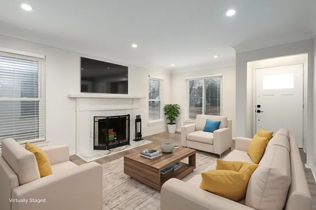 $227,950 | 24701 Parklawn Street, Oak Park, MI 48237