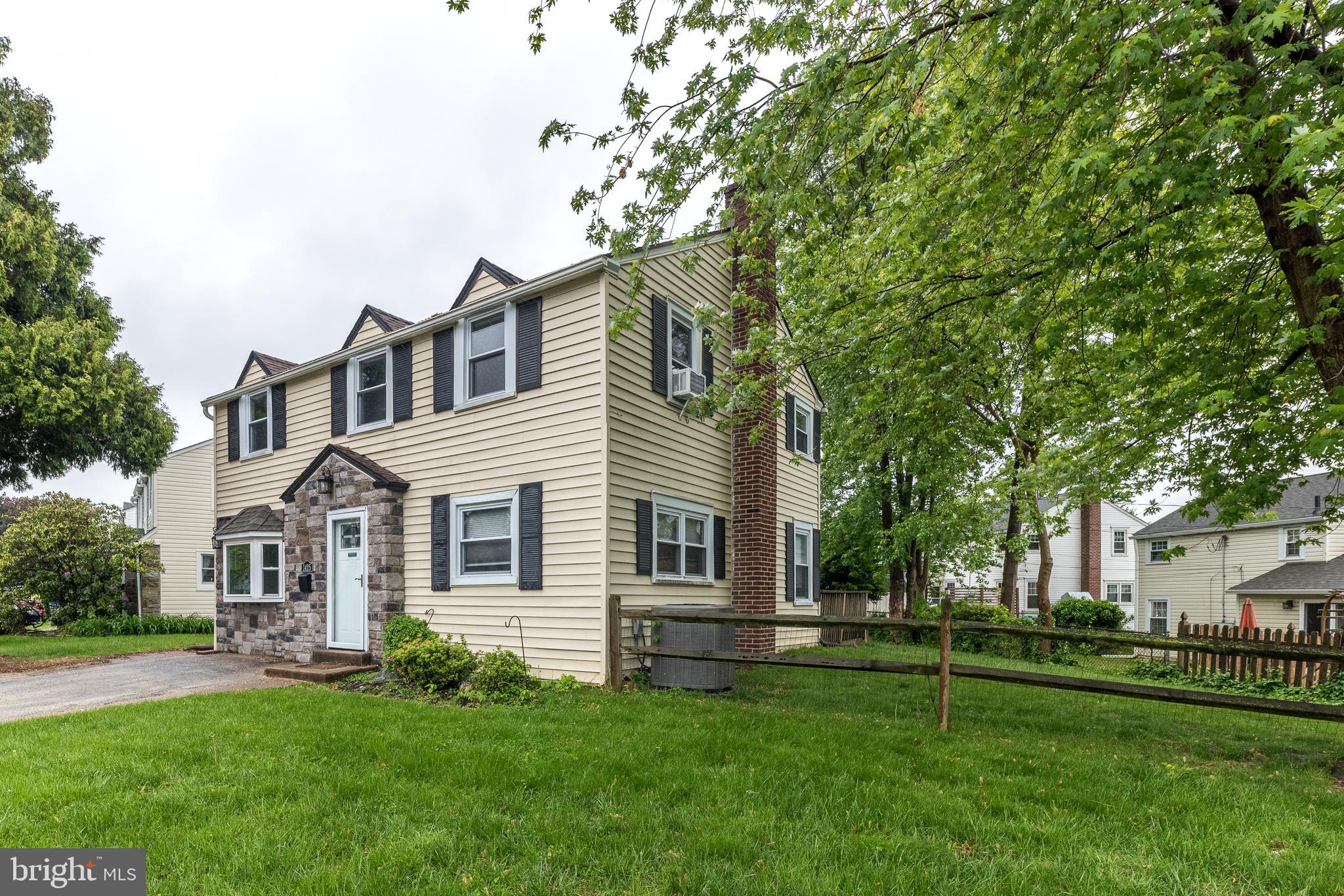 1425 Leedom Road Havertown, PA 19083 - Photo 3 of 46 a front view of a house with a garden