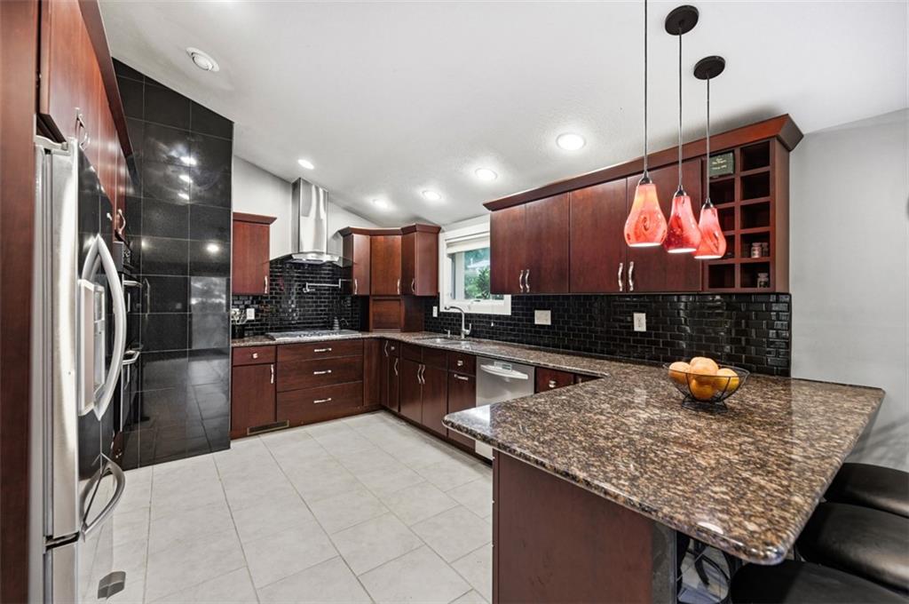 2156 Reis Run Road Pittsburgh, PA 15237 - Photo 8 of 47