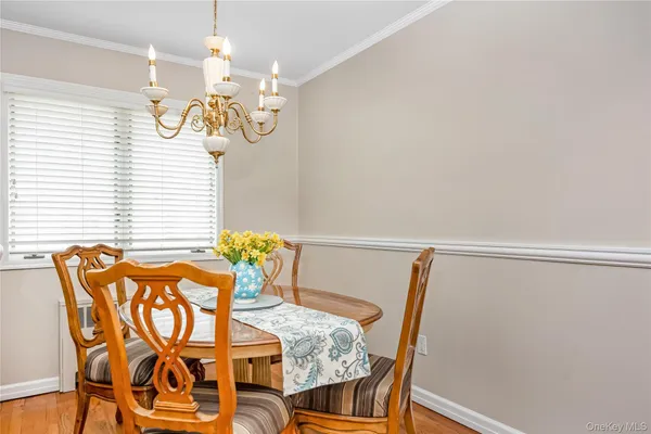 $929,000 | 130 West Drive, Massapequa, NY 11758