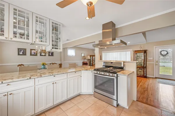 $929,000 | 130 West Drive, Massapequa, NY 11758